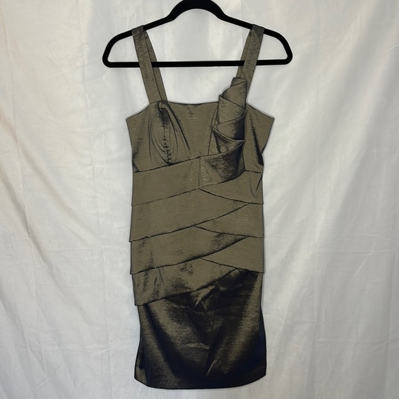 NWT NW COLLECTIONS METALLIC BODYCON DRESS (S) - Picture 1 of 9
